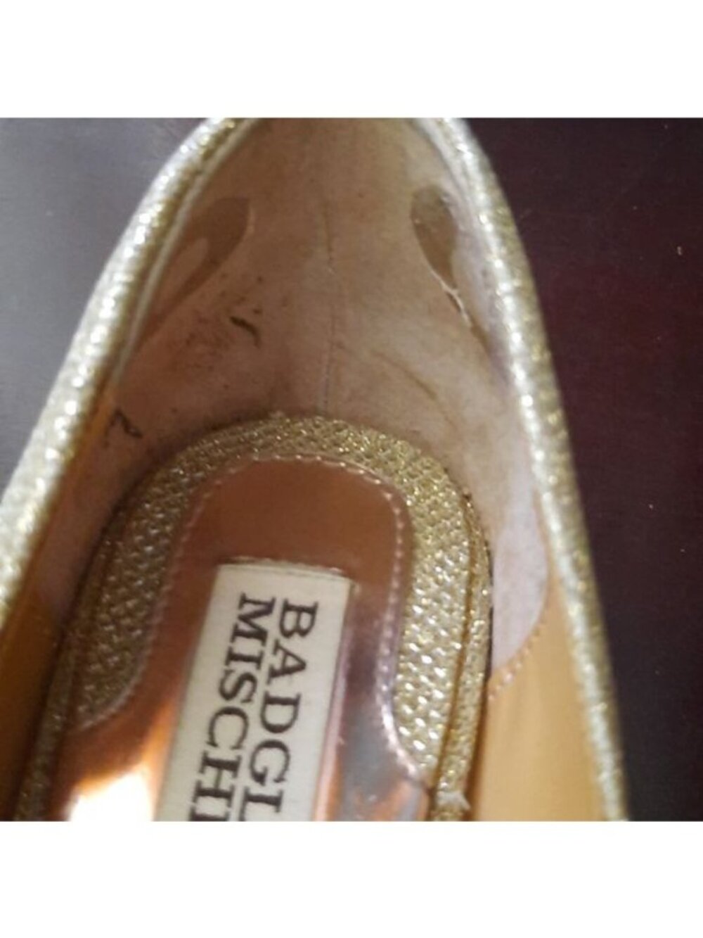Badgley Mischka Gold Glitter Pumps Size 6.5 - Picture 7 of 12